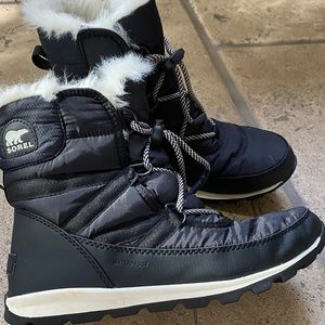 Very gently worn Sorel Boots